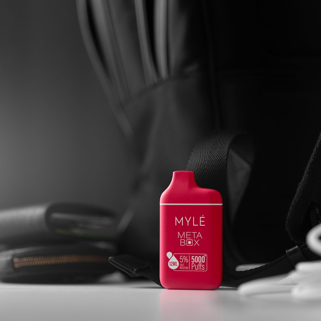 MYLE Meta Box Disposable 12ml 5% | Red Apple | アイスミント